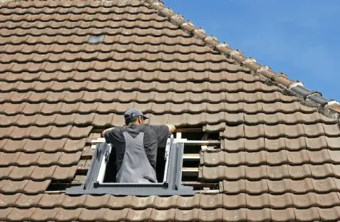 Pose de velux - Saint-Martin-d'Ardèche
